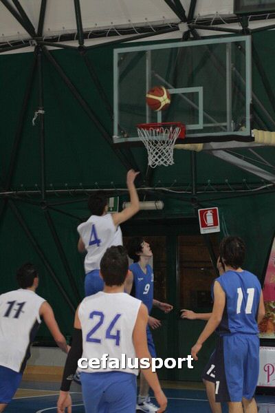 120220 basket 034_tn.jpg